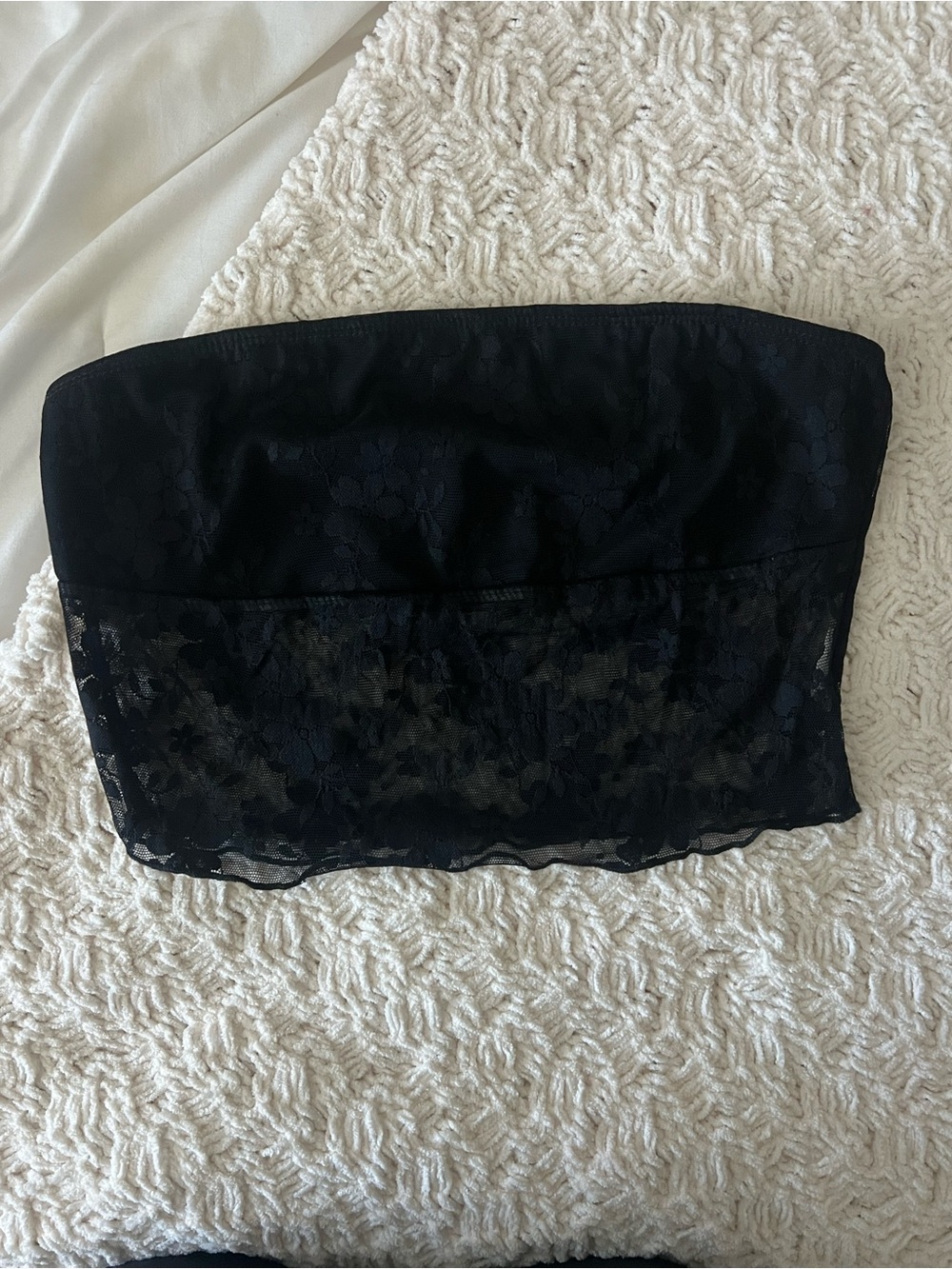 SHEIN Black Lace Strapless Bandeau Top